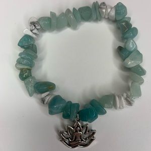 Amazonite & Howlite Bracelet